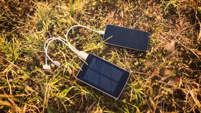 chargeur solaire smartphone