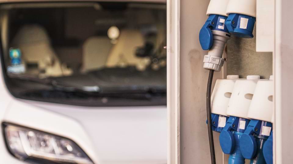 recharge vélo electrique camping car