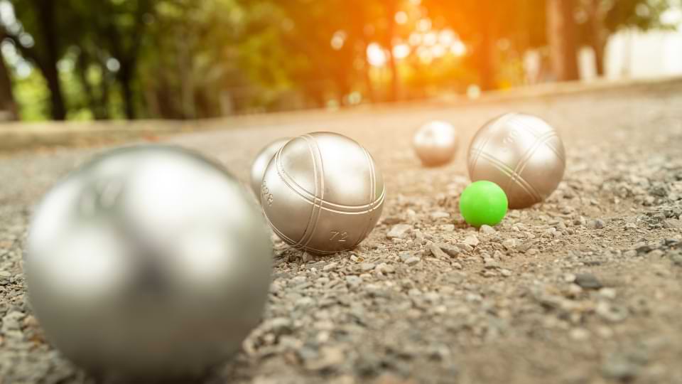 poids boule de pétanque