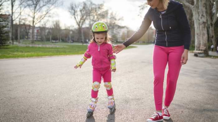 apprendre rollers enfant