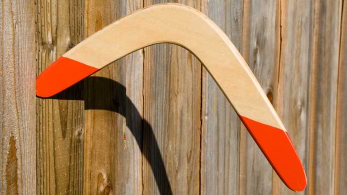 forme taille boomerang