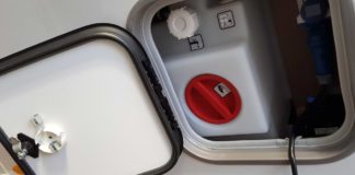 réservoir eau camping car