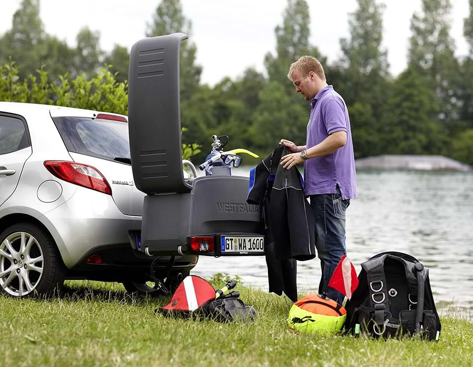 Coffre de voiture : volume, comparatif et rangement