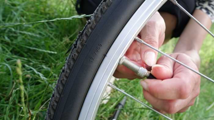pneu velo sur gonflé