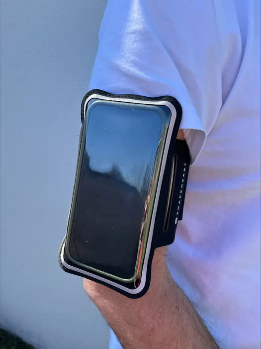 fixation iphone 13 pro bras running sport