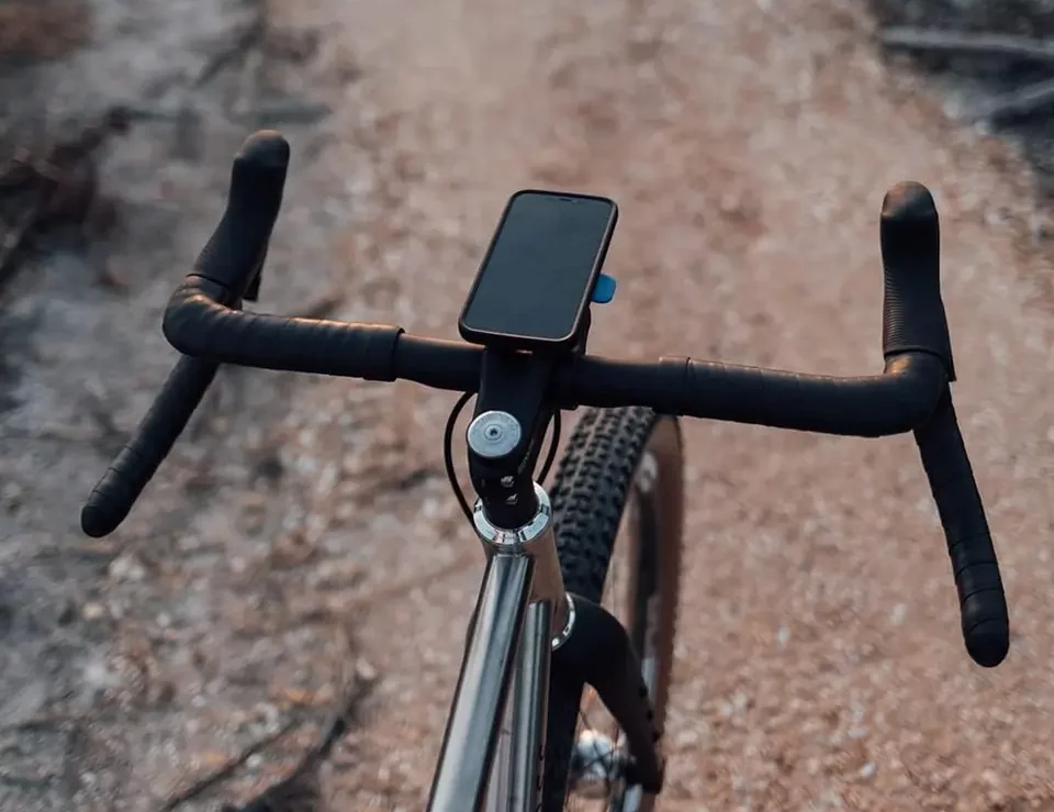 J'ai testé le support smartphone pour vélo Shapeheart !