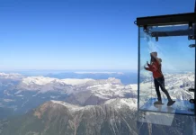 pas dans le vide experience aiguilles du midi